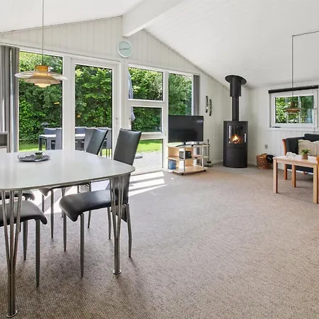Brunhild - 29km From The Sea By Interhome Feriehus Toftlund